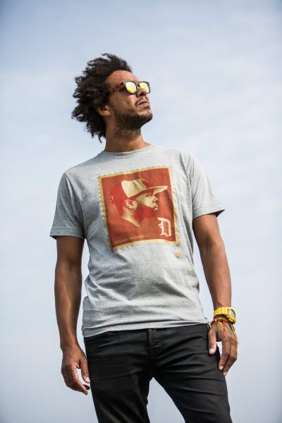 jdilla-stamp-tshirt-03